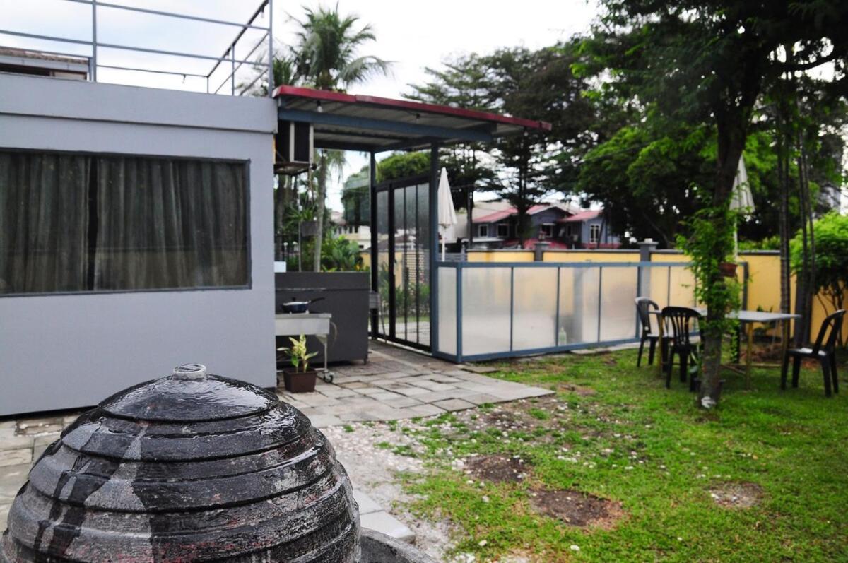 Grayhaus Spacious Bungalow & Garden Villa - Ss3 Petaling Jaya, Near Sunway - Stay Only No Events المظهر الخارجي الصورة