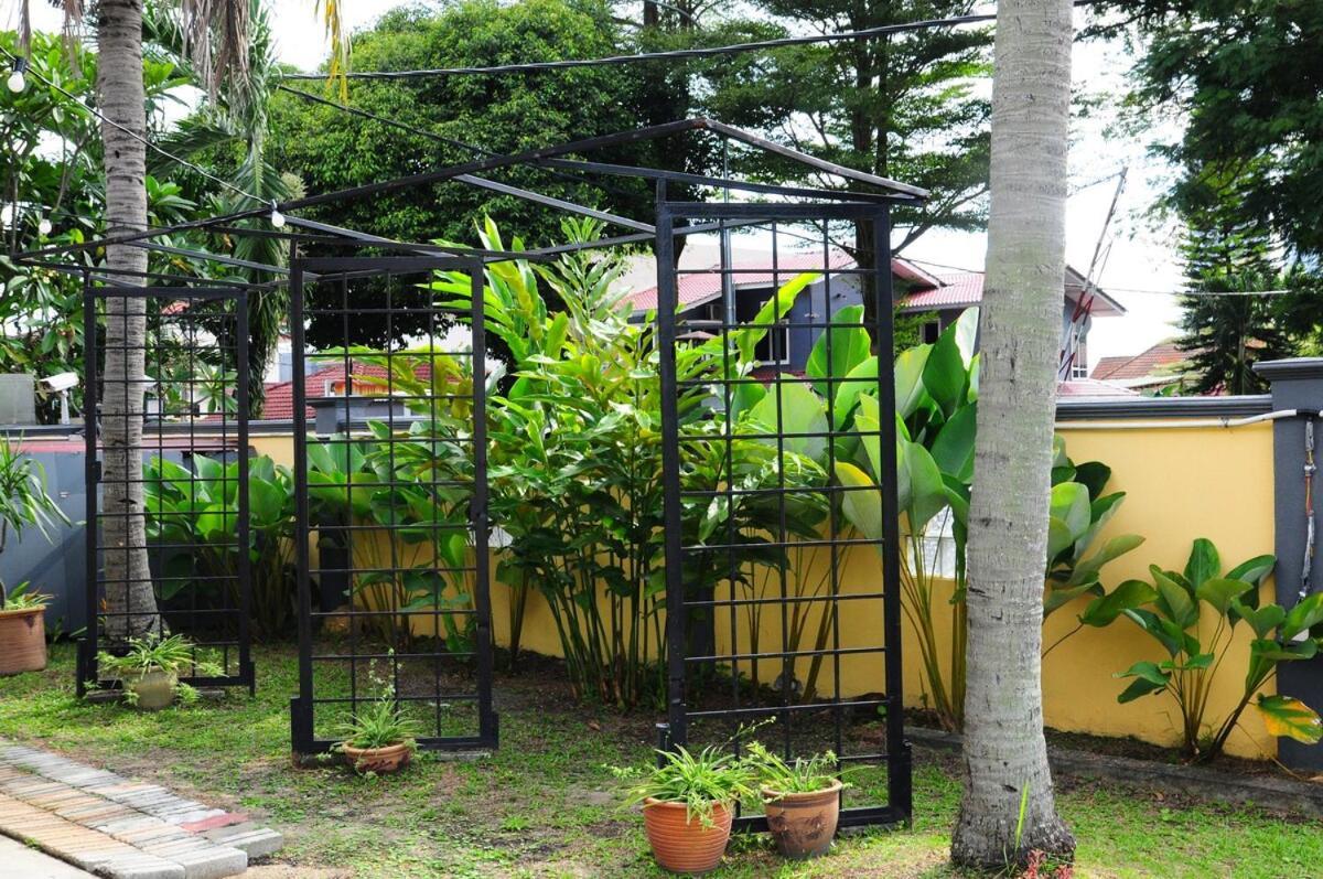 Grayhaus Spacious Bungalow & Garden Villa - Ss3 Petaling Jaya, Near Sunway - Stay Only No Events المظهر الخارجي الصورة